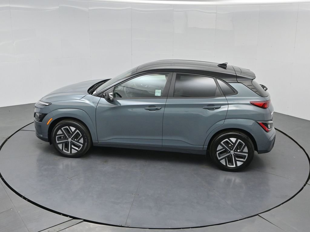 Used 2023 Hyundai Kona SE w/ Cargo Package FWD image 44
