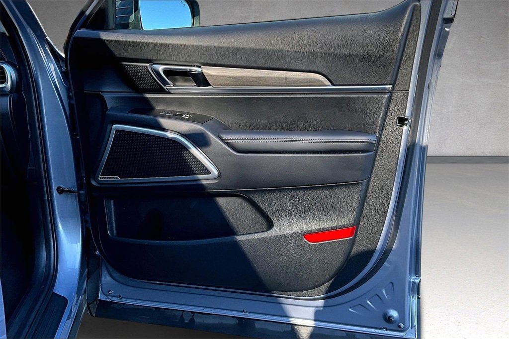 Used 2022 Kia Telluride EX w/ EX Premium Package image 29