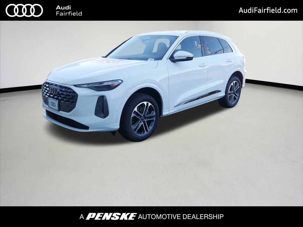 Used 2025 Audi Q5 Premium w/ Convenience Package image 1