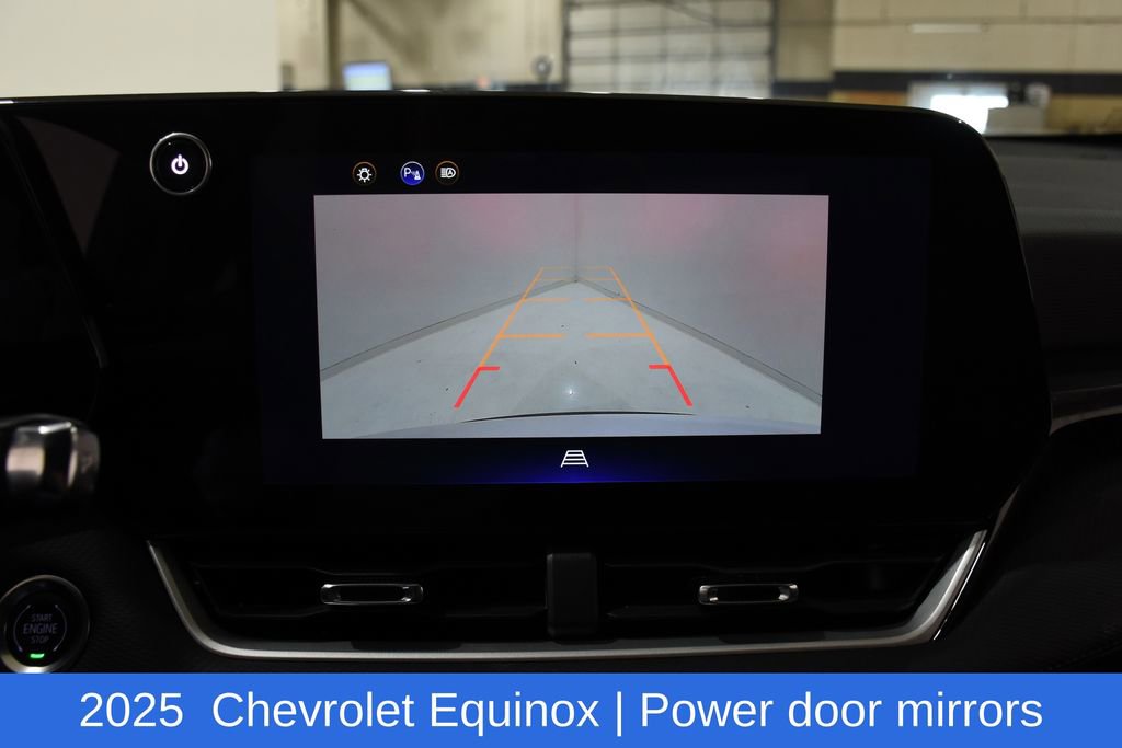 Used 2025 Chevrolet Equinox LT FWD image 17