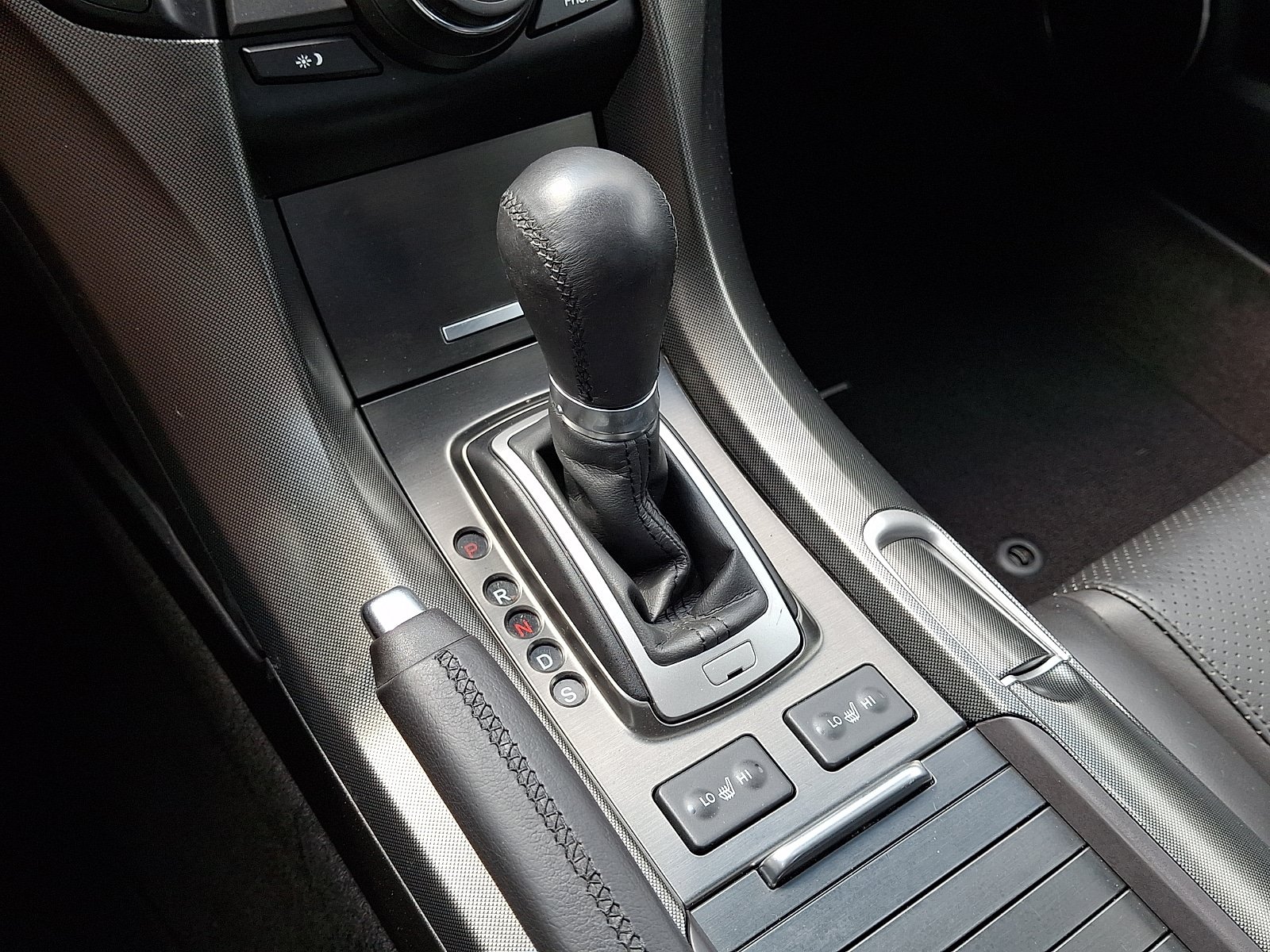 Used 2012 Acura TL w/ Technology Package FWD image 16