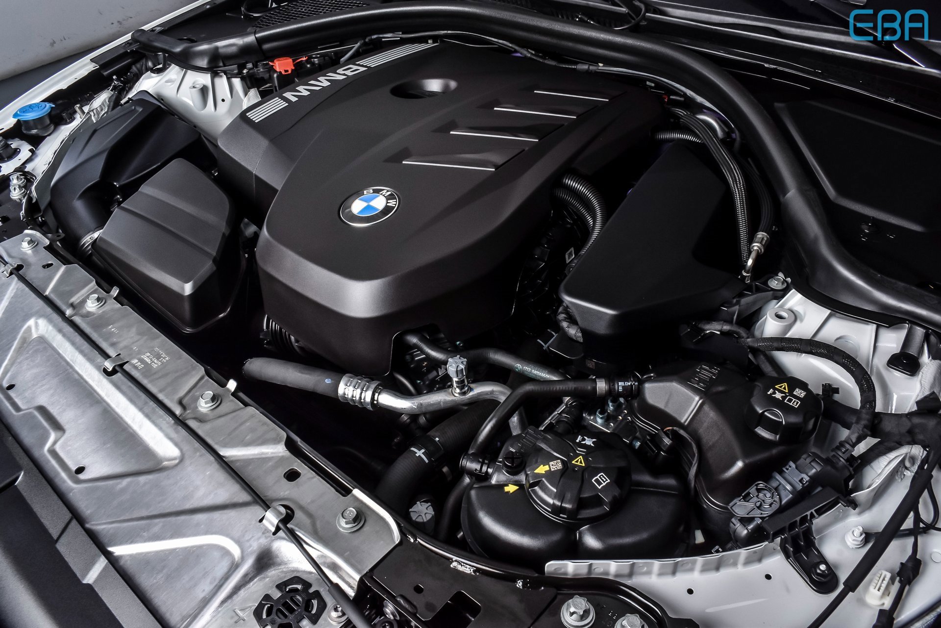 Used 2025 BMW 330i xDrive Sedan w/ Convenience Package image 13