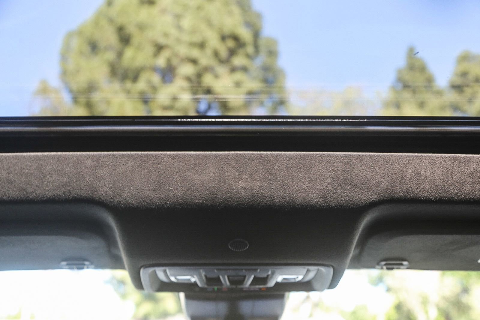 Used 2024 GMC Sierra 2500 AT4X image 14