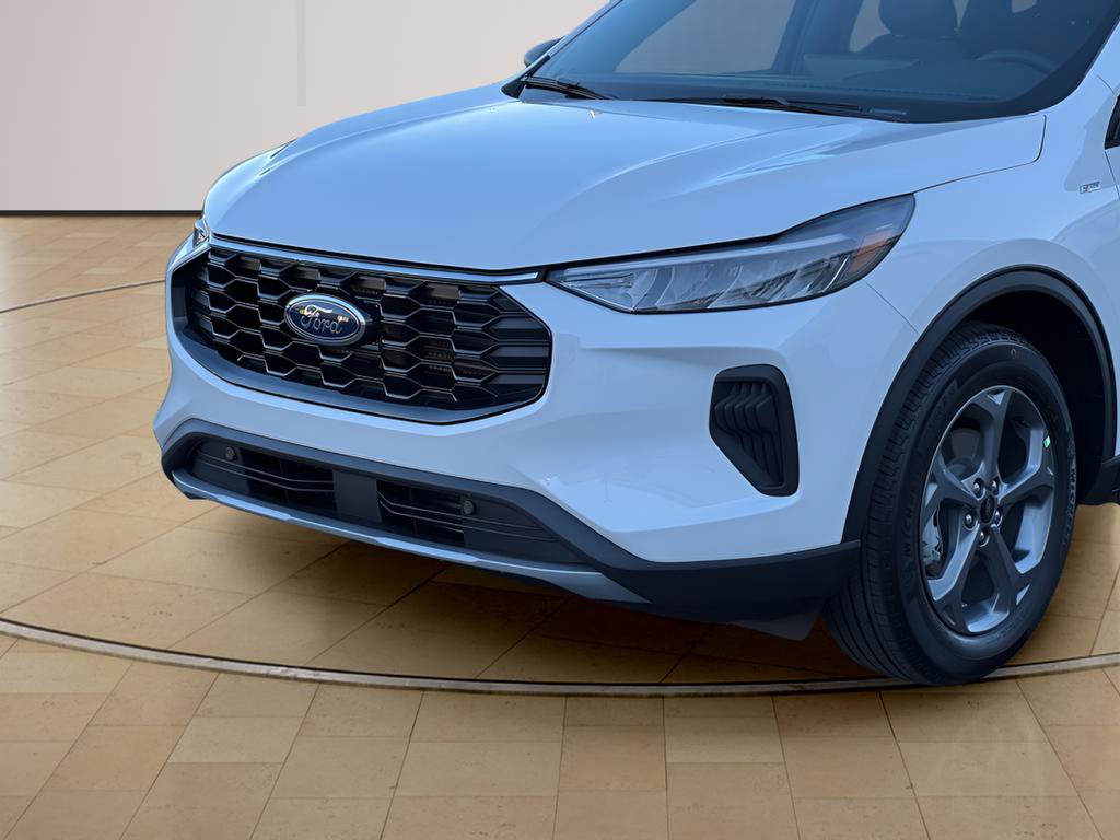 New 2026 Ford Escape ST-Line w/ Tech Pack #1 FWD image 31