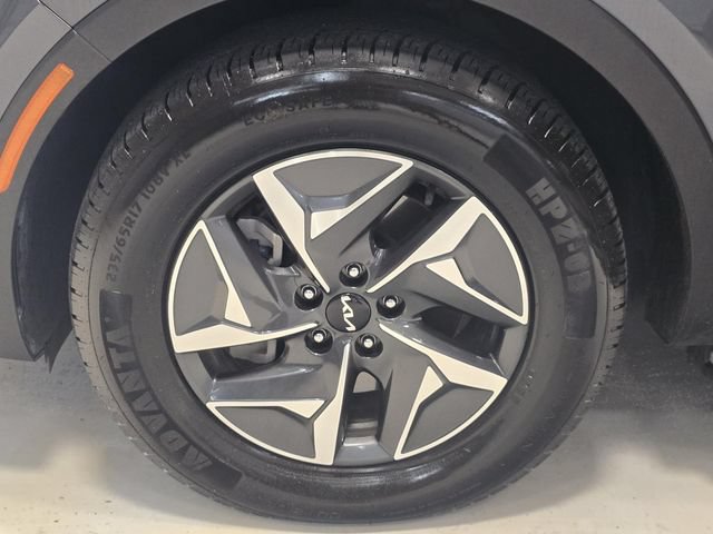 Used 2023 Kia Sorento EX FWD image 8