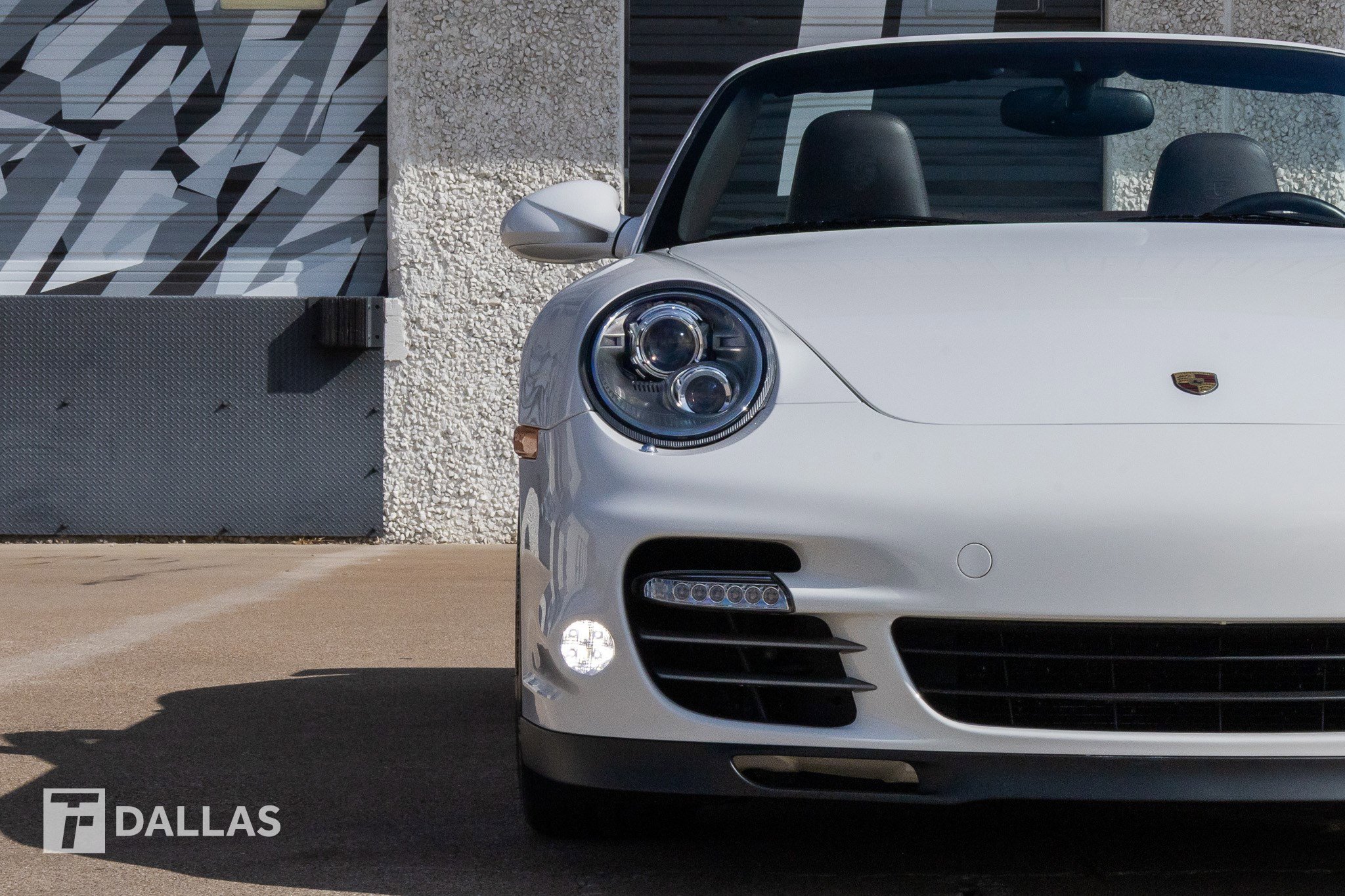 Used 2012 Porsche 911 Turbo image 4