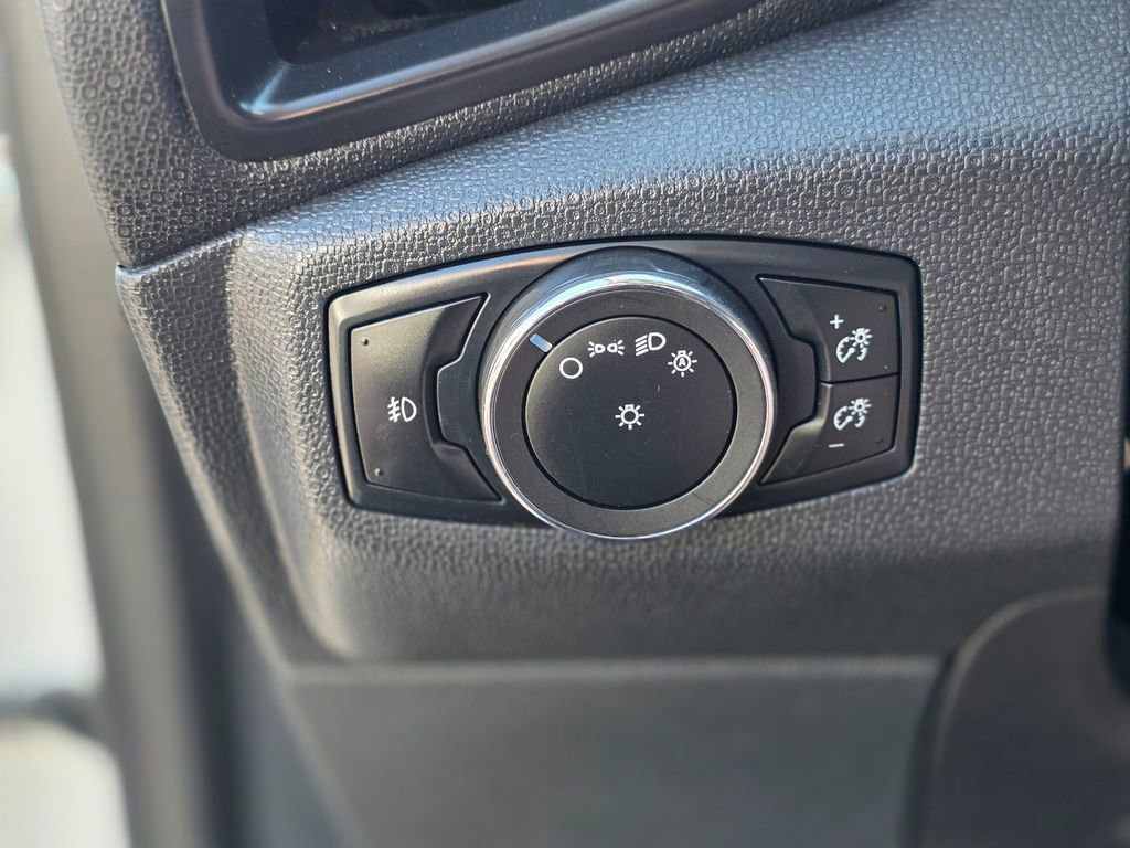 Used 2020 Ford EcoSport SES image 37