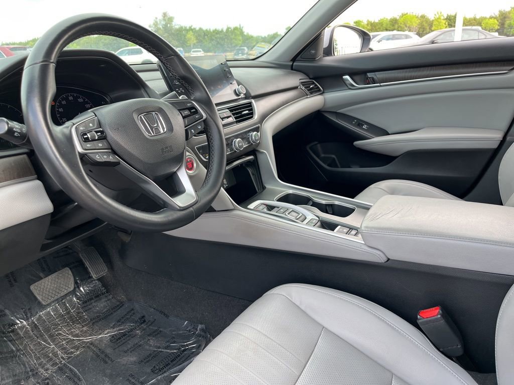 Certified 2018 Honda Accord EX-L image 17