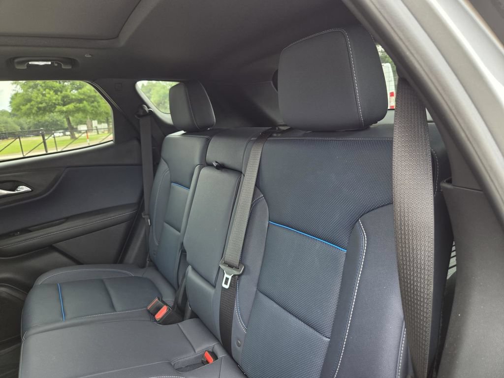 Used 2023 Chevrolet Blazer RS w/ Driver Confidence II Package AWD/4WD image 34