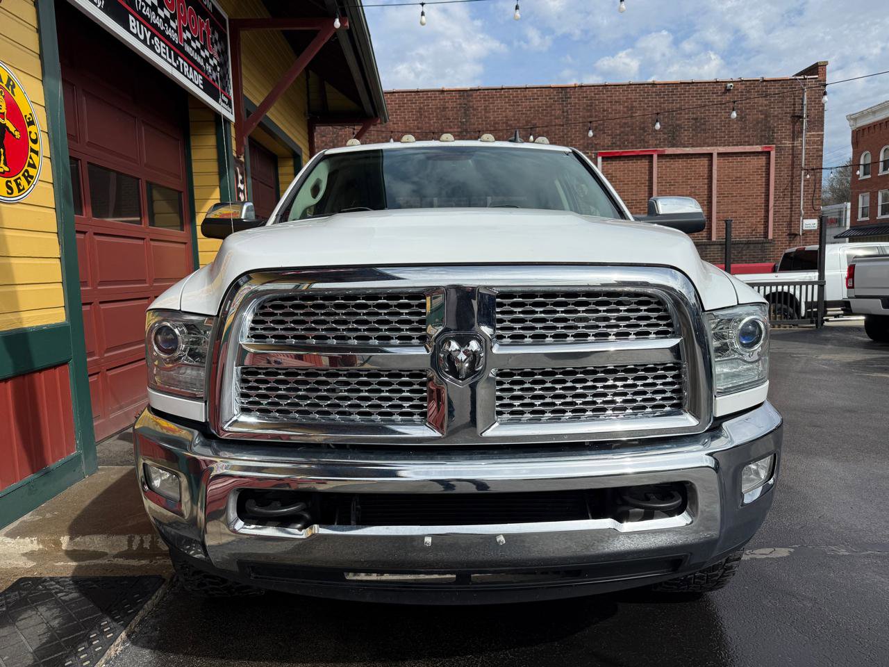 Used 2014 RAM 2500 Laramie w/ Convenience Group image 12