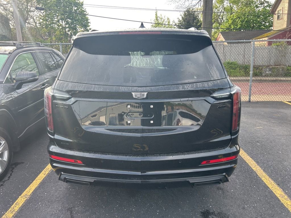 Used 2024 Cadillac XT6 Sport w/ LPO, ONYX Package AWD/4WD image 4