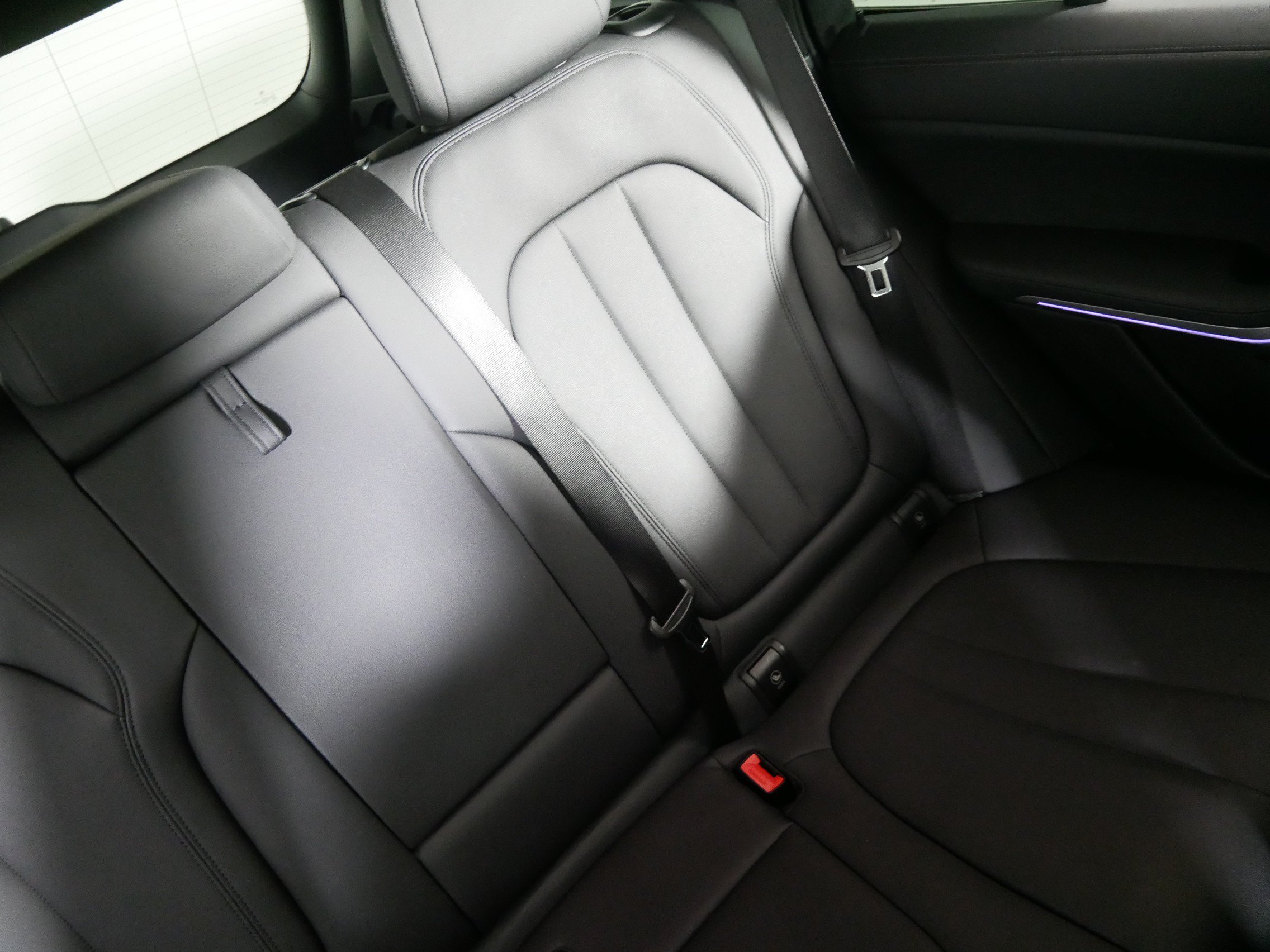 Used 2022 BMW X5 xDrive40i w/ Premium Package AWD/4WD image 14