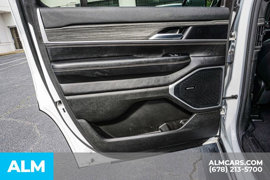 Used 2023 Jeep Wagoneer Series III w/ Preferred Equipment Group image 59