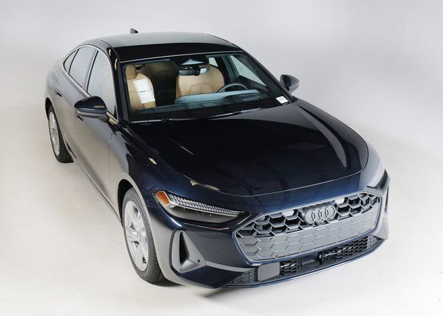 Certified 2025 Audi A5 2.0T Prestige AWD/4WD image 4