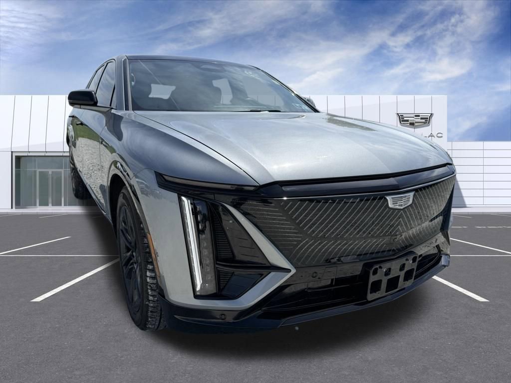 Certified 2024 Cadillac Lyriq Luxury w/ LPO, Floor Liner Package