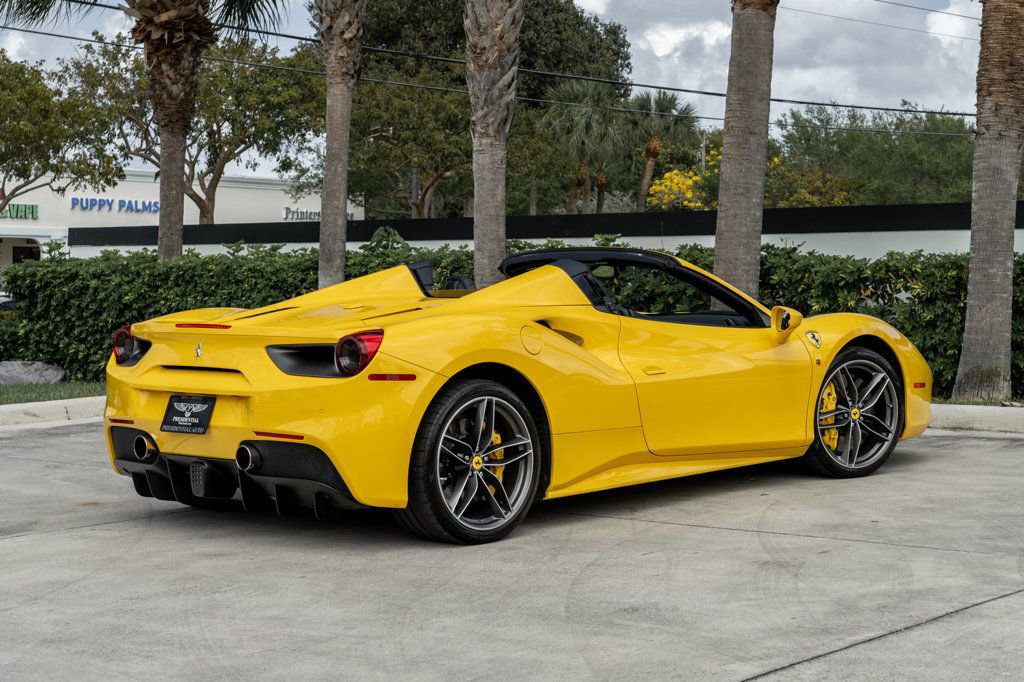 Used 2017 Ferrari 488 Spider image 10