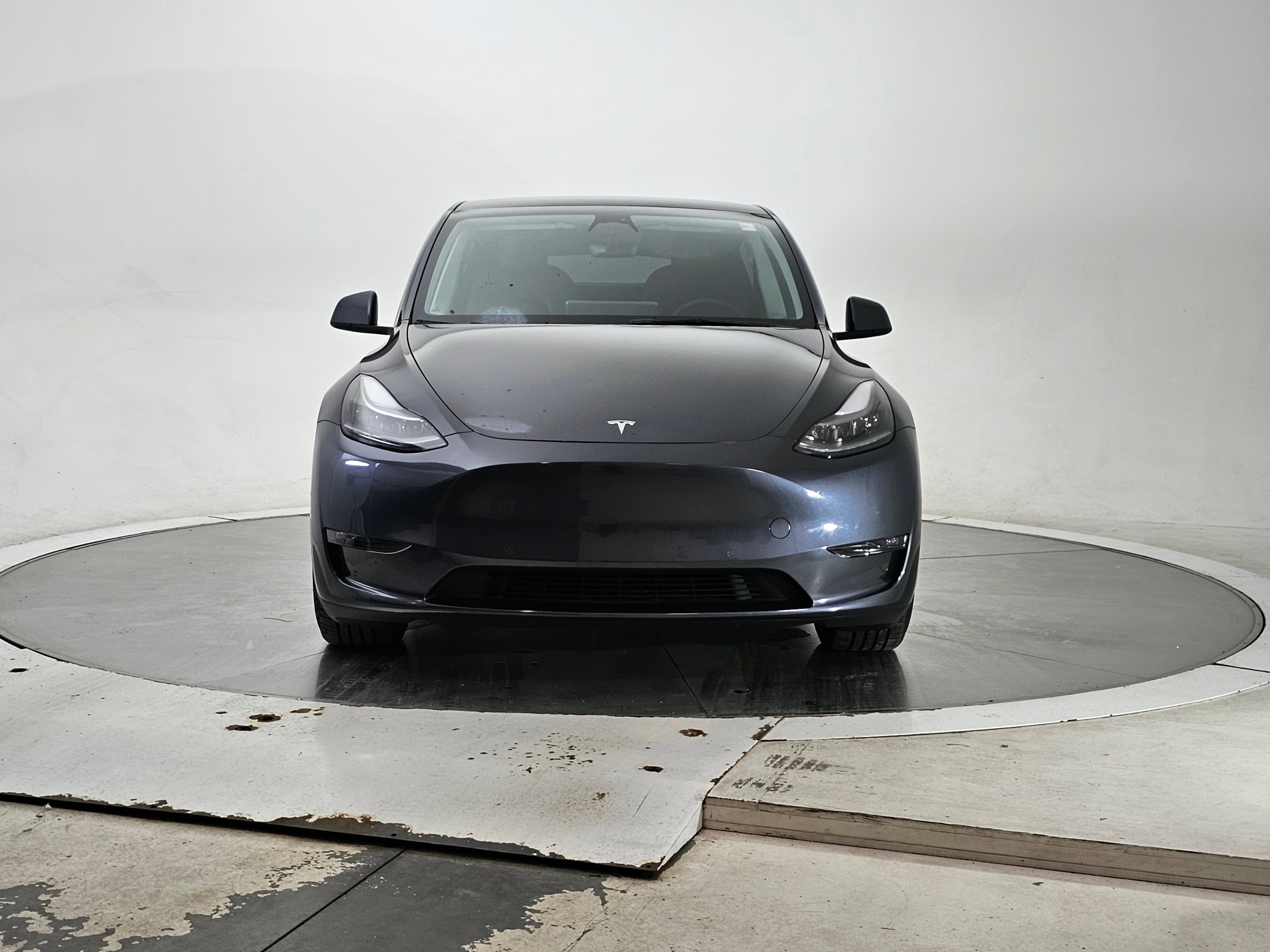 Used 2022 Tesla Model Y Performance image 4