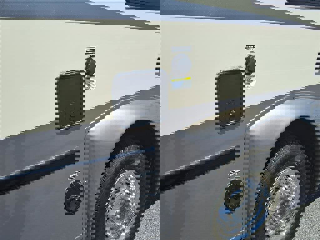 Used 2021 Ford E-350 and Econoline 350 Super Duty w/ Motorhome Prep Package image 15