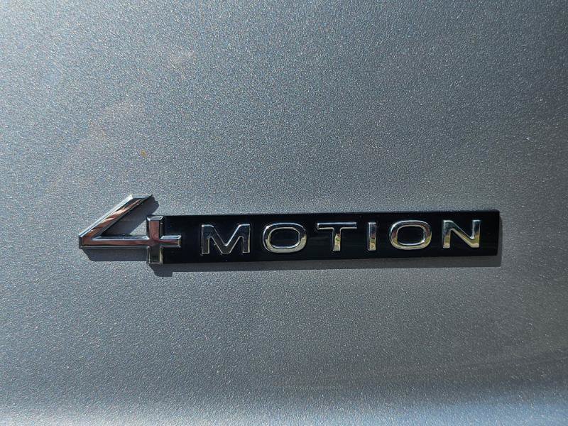 Used 2024 Volkswagen Atlas Cross Sport SE AWD/4WD image 32