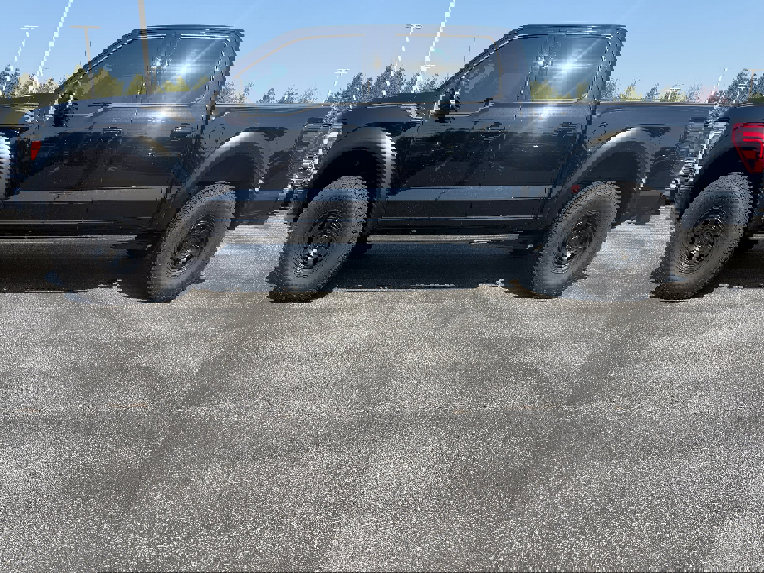 Used 2024 Ford F150 Raptor image 2