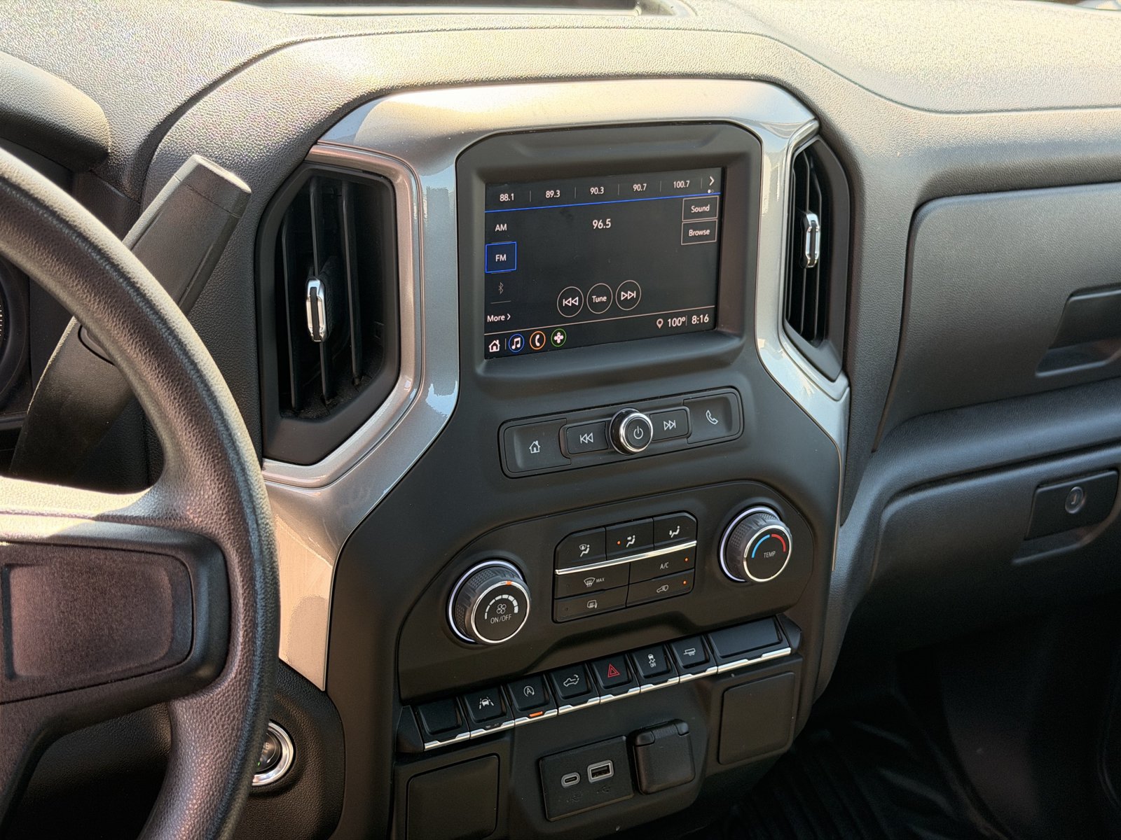 Used 2025 Chevrolet Silverado 1500 W/T RWD image 16