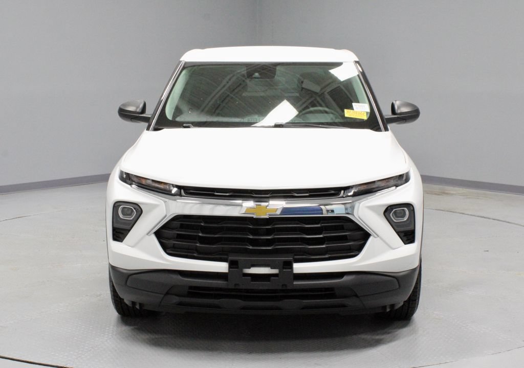 Used 2024 Chevrolet TrailBlazer LS w/ LS Convenience Package FWD image 6