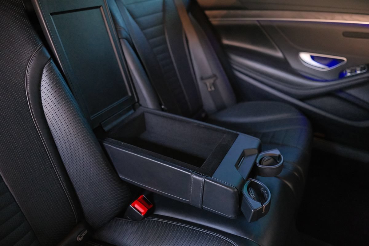Used 2020 Mercedes-Benz S 560 Sedan image 34