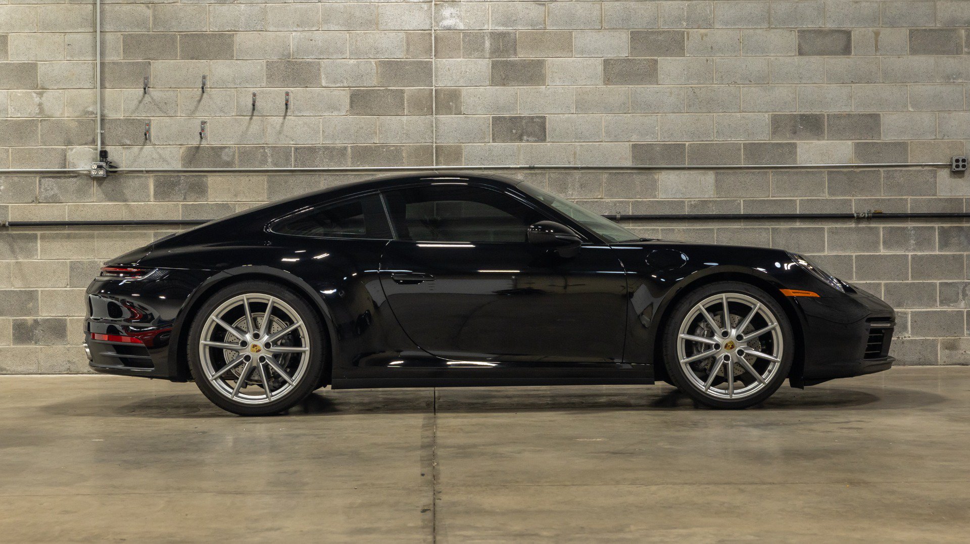Used 2020 Porsche 911 Carrera RWD image 8