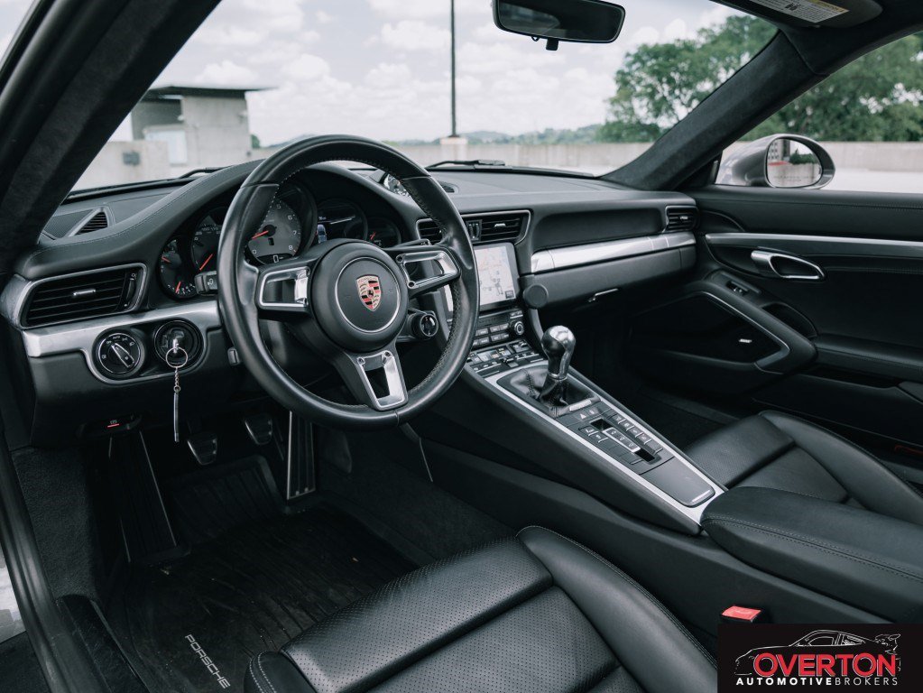 Used 2017 Porsche 911 Carrera S RWD image 16