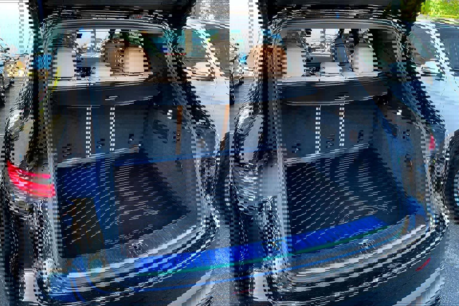 Used 2023 Porsche Cayenne image 37