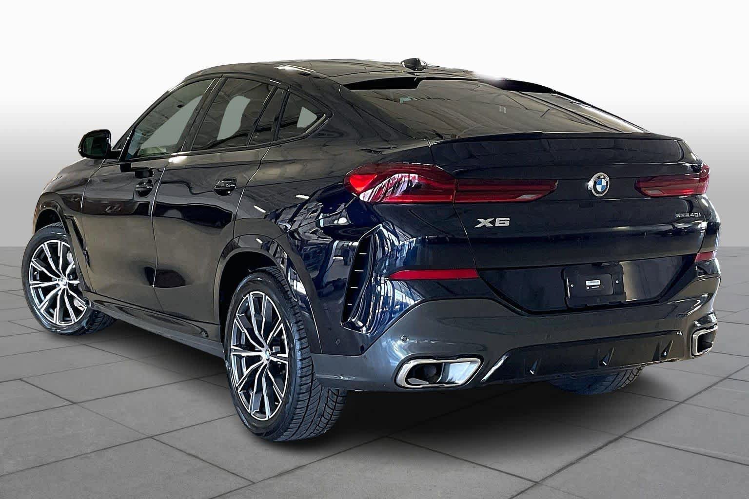 Used 2024 BMW X6 xDrive40i w/ Premium Package image 11