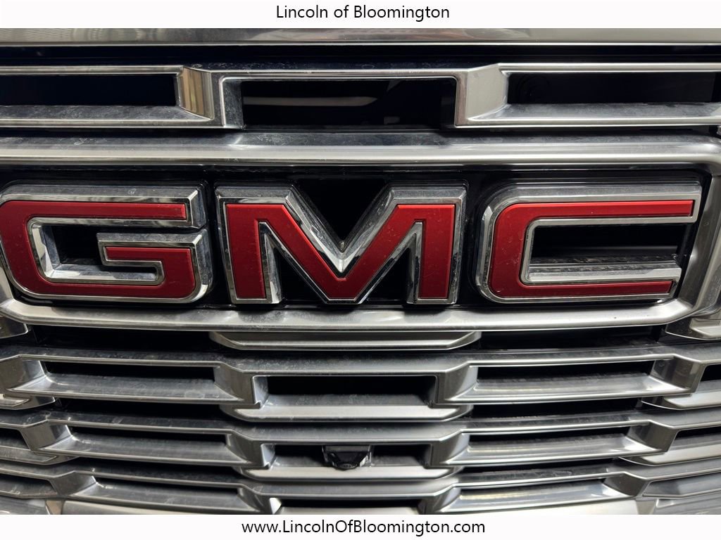 Used 2025 GMC Yukon Denali AWD/4WD image 10