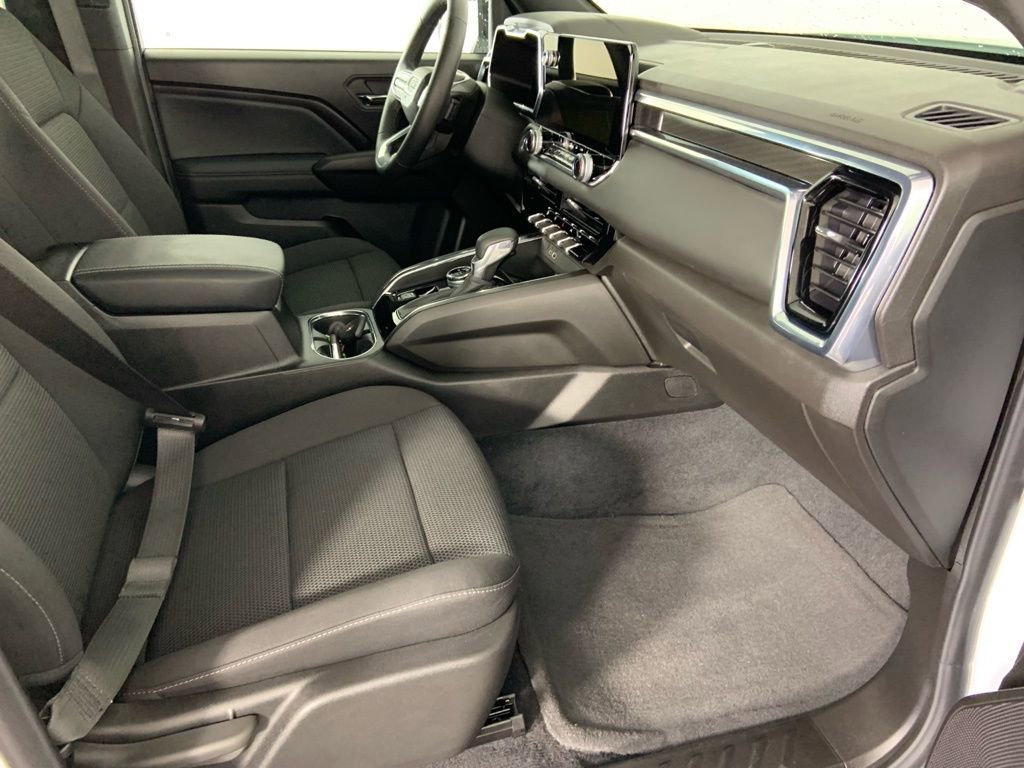 Used 2025 GMC Canyon Elevation w/ Convenience Package image 15