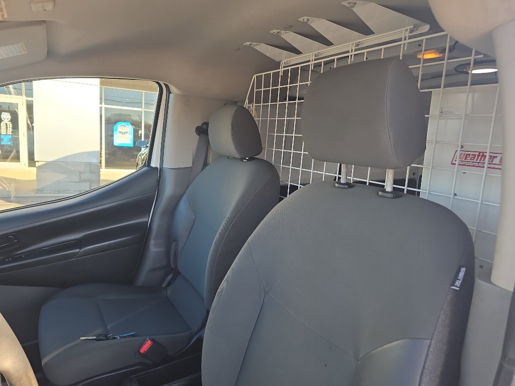 Used 2021 Nissan NV200 S image 18
