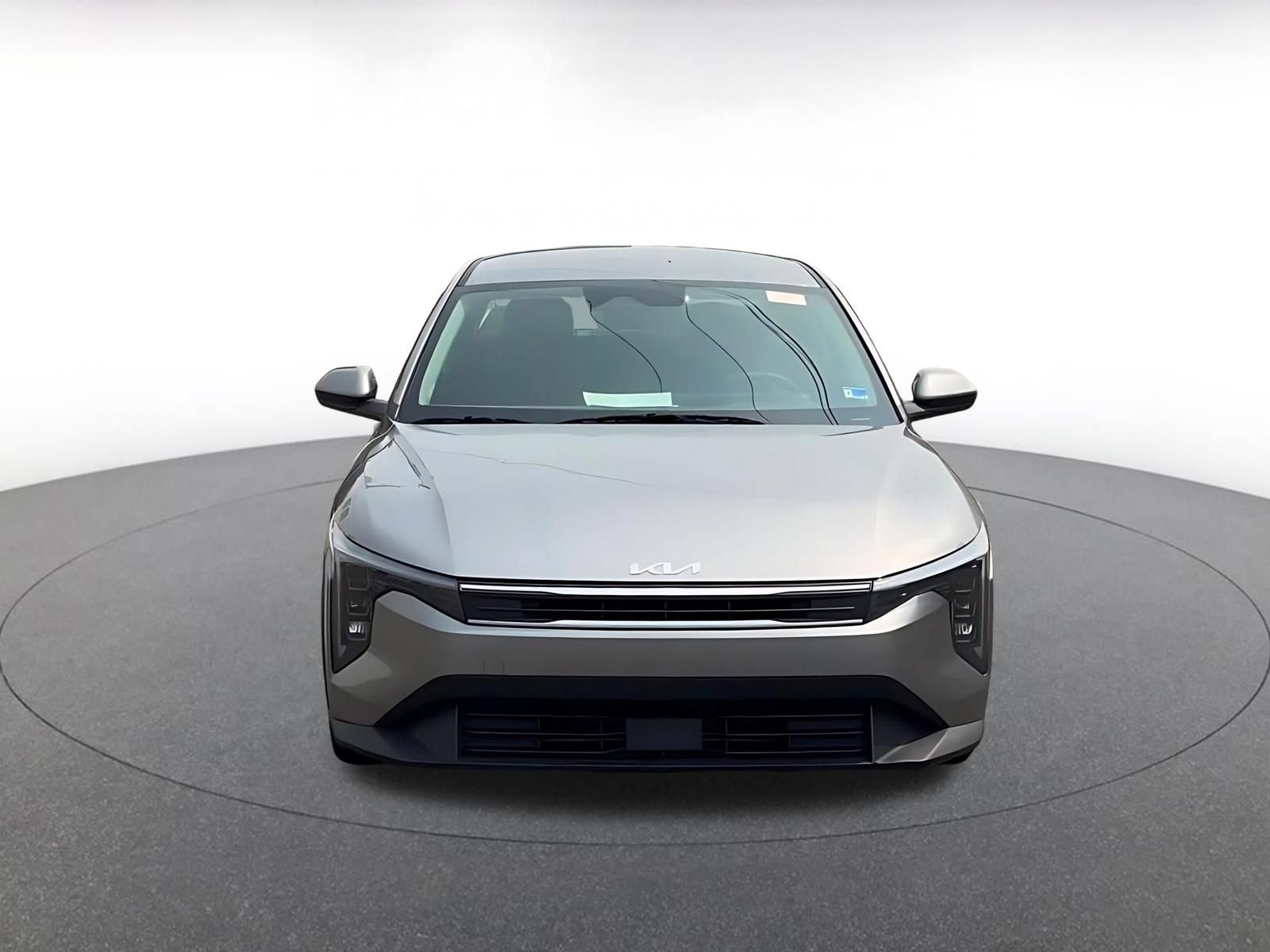 Used 2025 Kia K4 FWD image 4