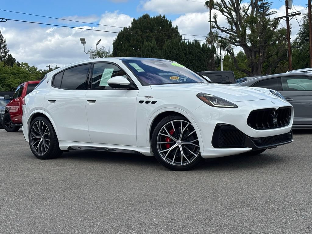 Used 2024 Maserati Grecale Trofeo AWD/4WD image 1