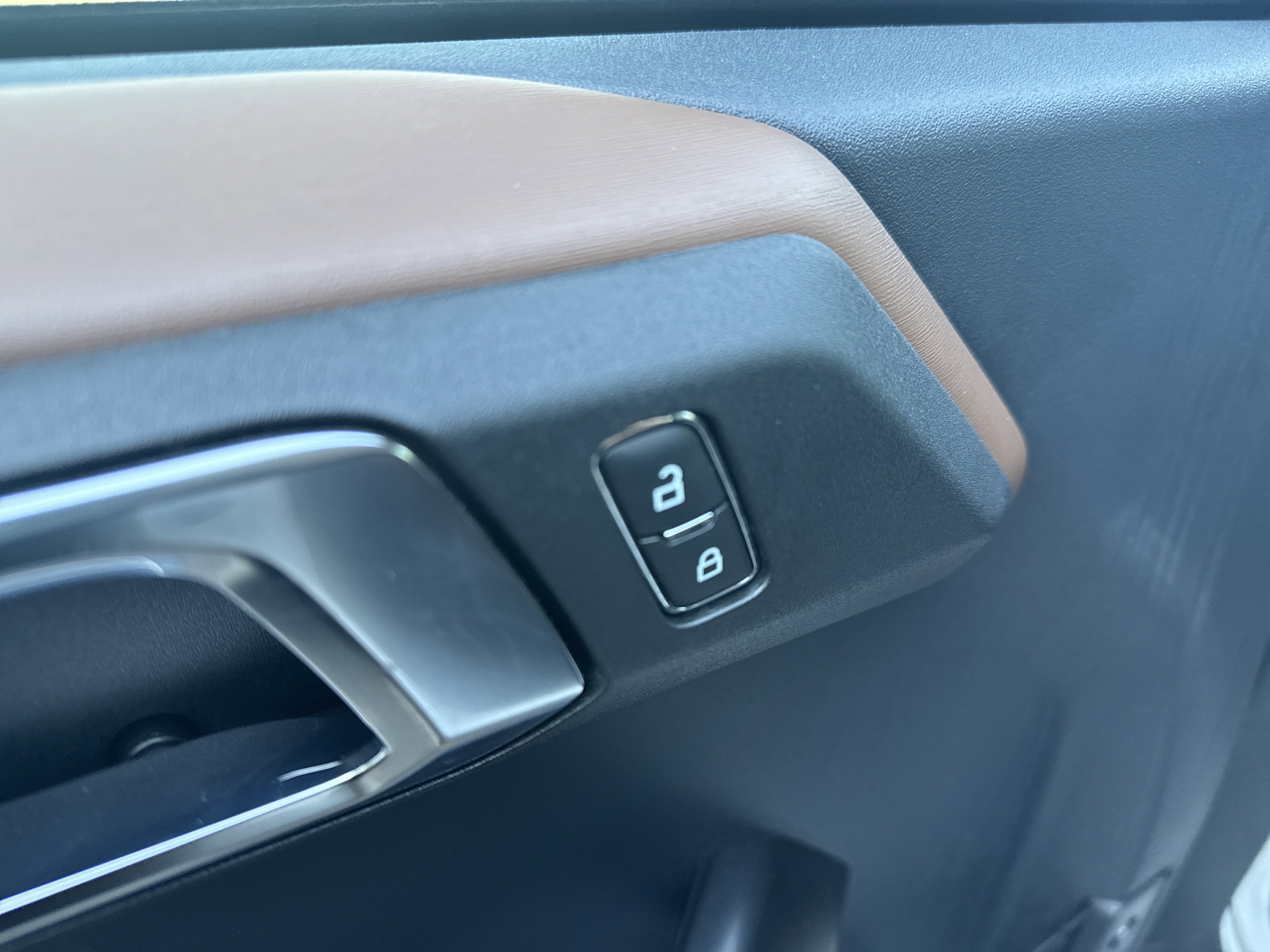 Used 2024 Ford Bronco Outer Banks image 10