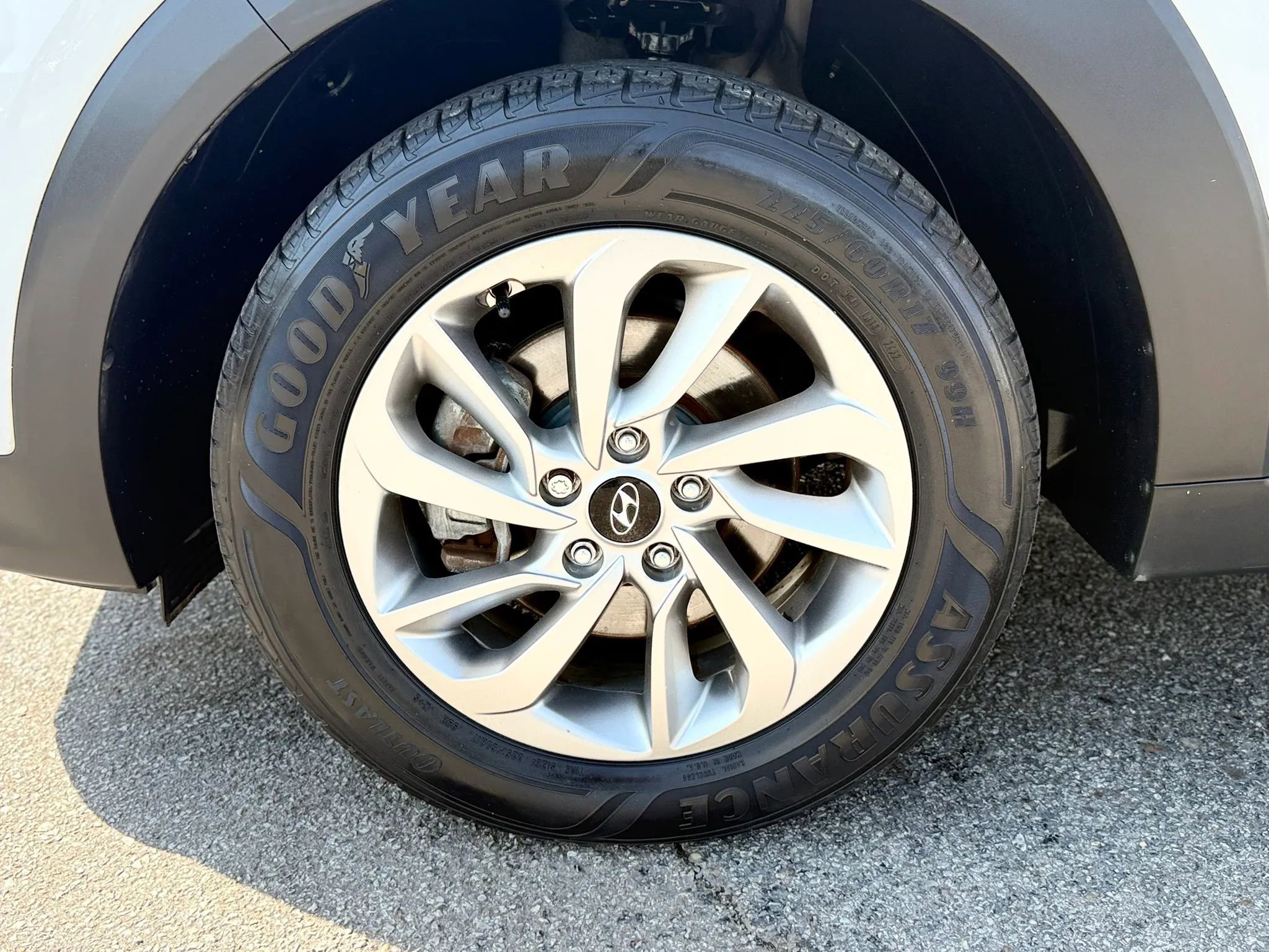 Used 2018 Hyundai Tucson SE FWD image 40