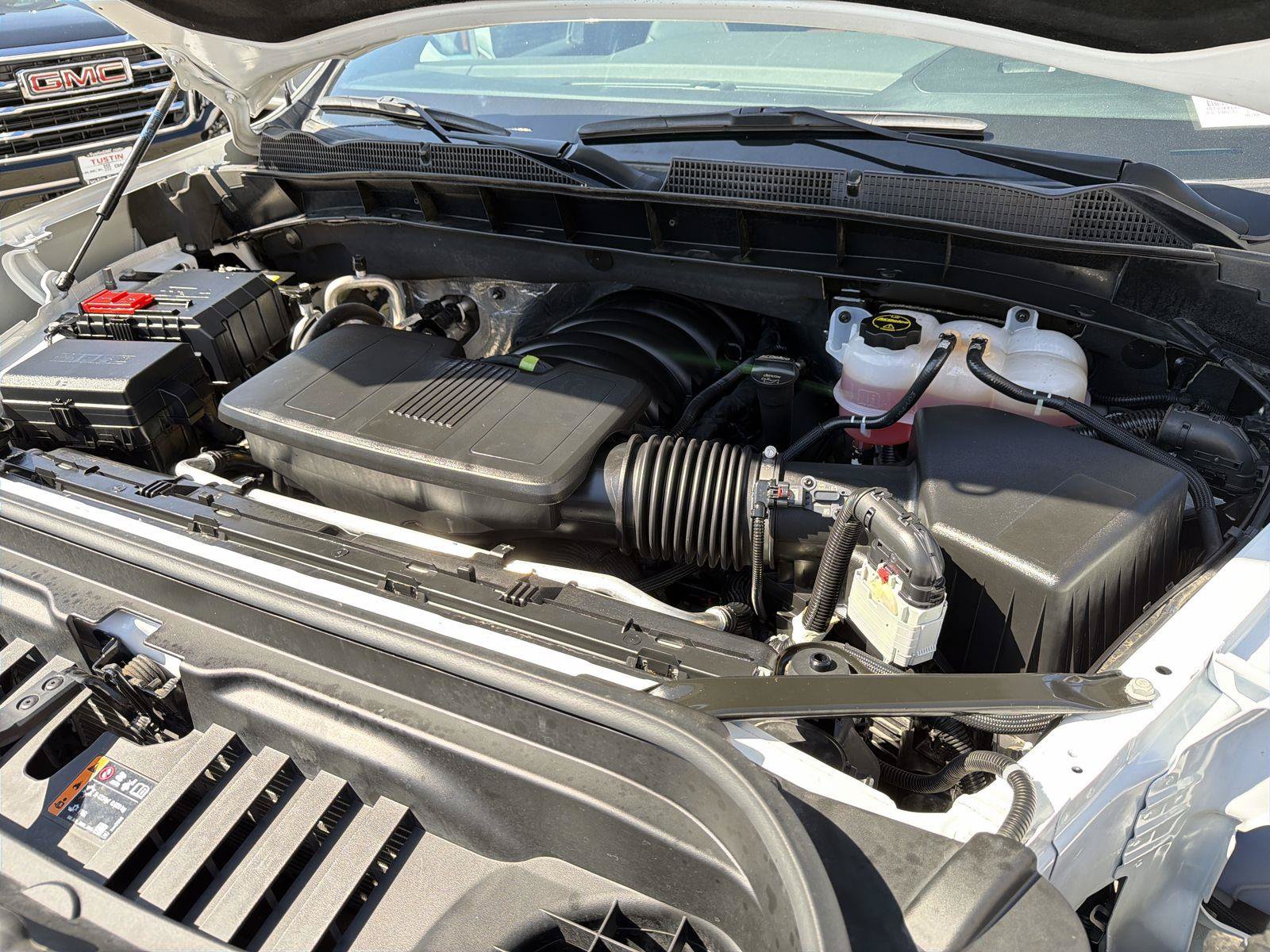 Used 2025 GMC Sierra 1500 AT4 AWD/4WD image 29