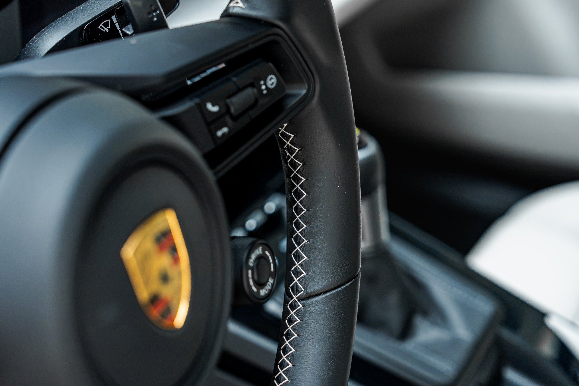 Used 2023 Porsche 911 GT3 RWD image 38