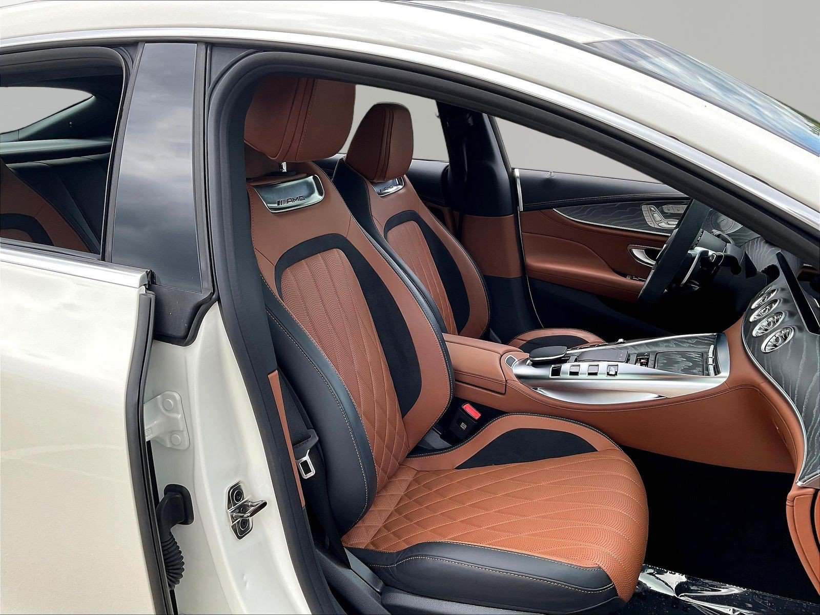 Used 2023 Mercedes-Benz AMG GT 43 image 29