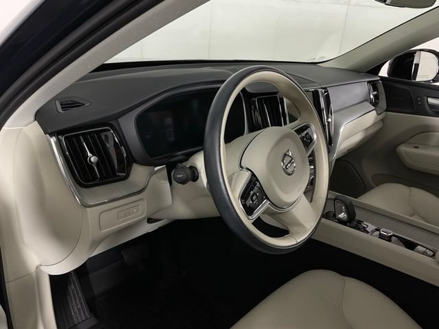 Used 2024 Volvo XC60 T8 Plus w/ Protection Package Premier AWD/4WD image 18