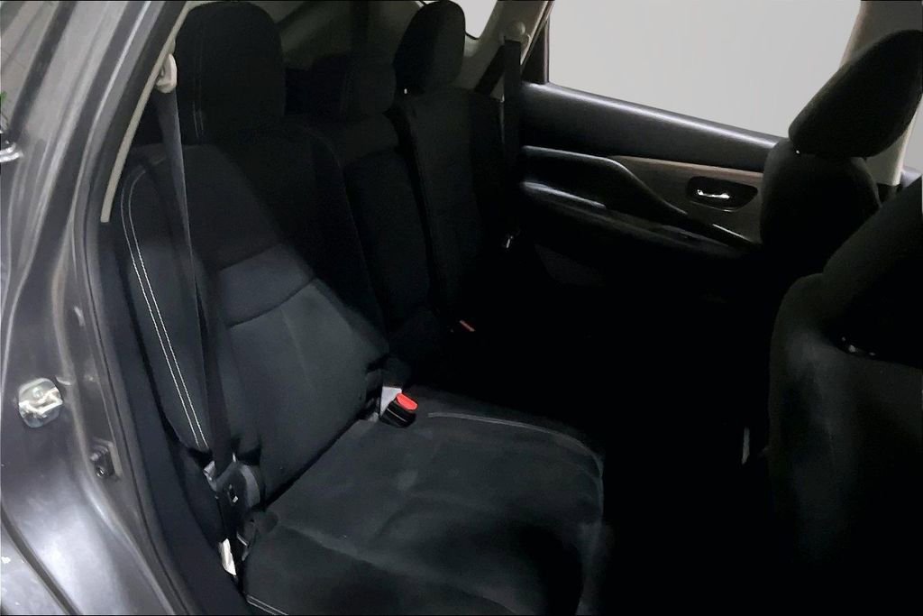 Used 2016 Nissan Murano S AWD/4WD image 24