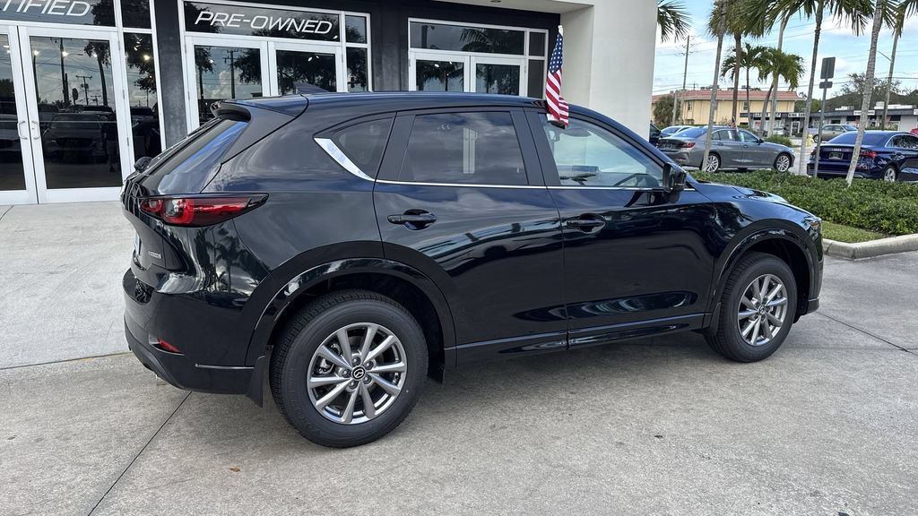 New 2025 MAZDA CX-5 AWD 2.5 S w/ Preferred Package image 4