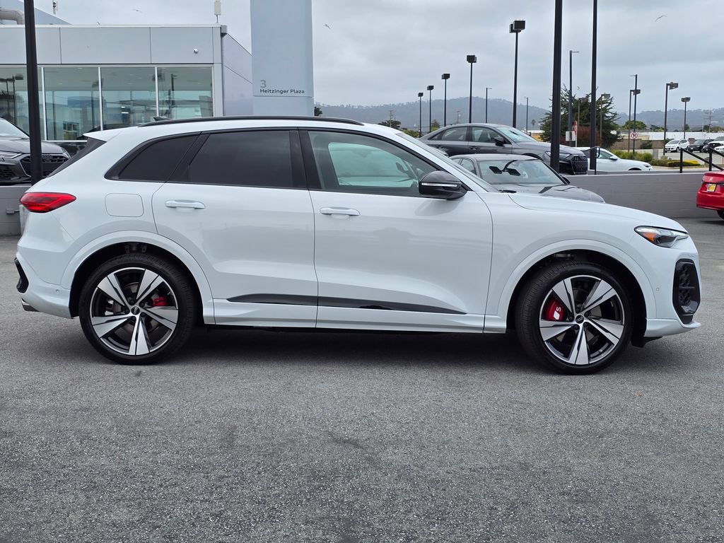 New 2026 Audi SQ5 Premium Plus AWD/4WD image 36