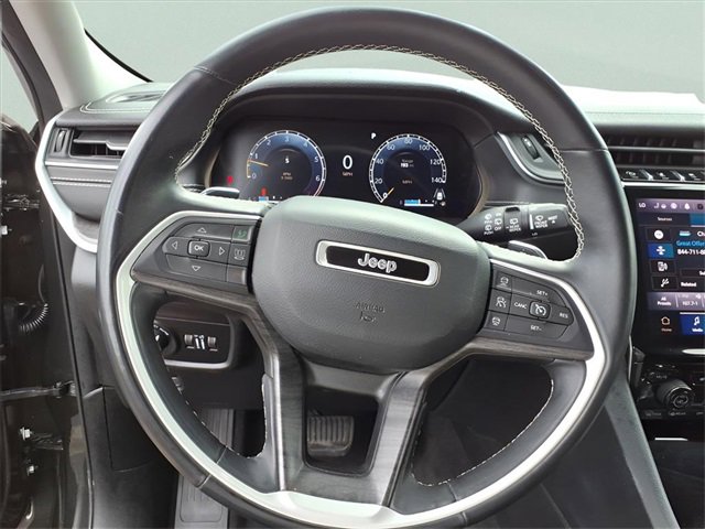 Used 2022 Jeep Grand Cherokee L Limited image 9