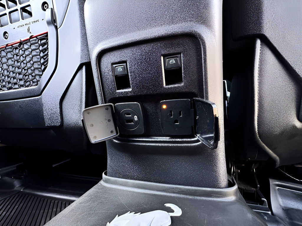 Used 2023 Ford Bronco Raptor AWD/4WD image 24