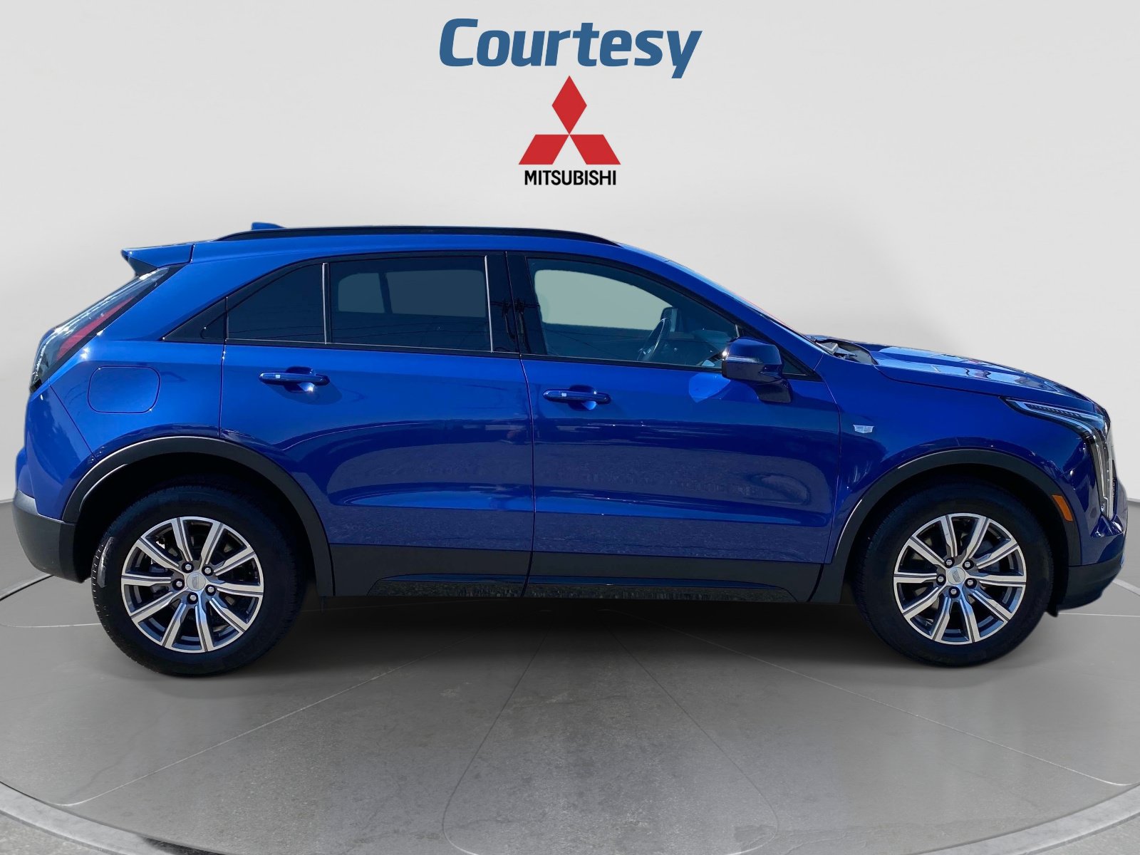 Used 2023 Cadillac XT4 Sport AWD/4WD image 8