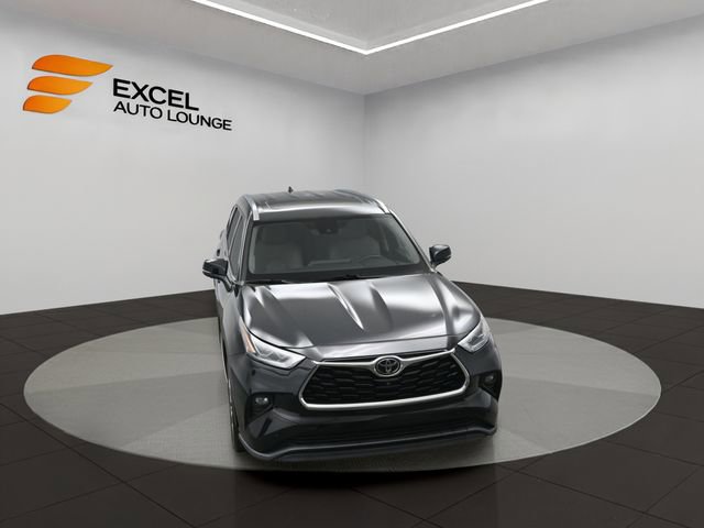 Used 2022 Toyota Highlander Limited image 49