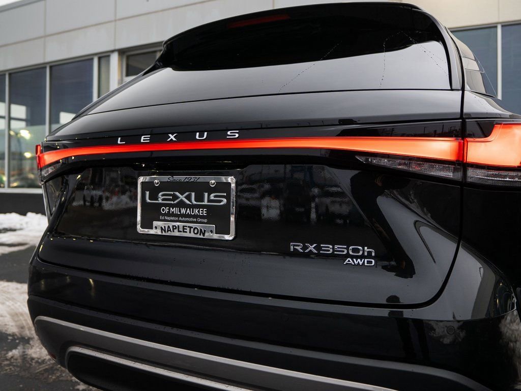 Used 2024 Lexus RX 350 image 11